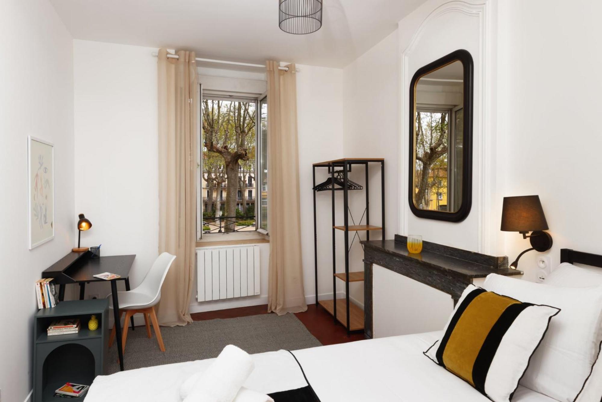 L'Art De Gambetta Conciergeriedamecarcas Apartment Carcassonne Exterior photo